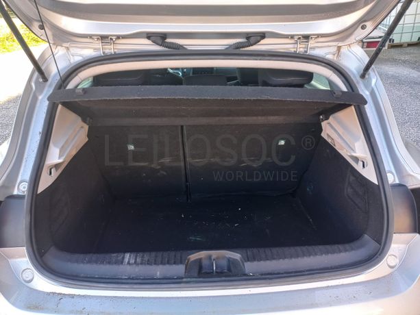 Renault Clio · Ano 2021