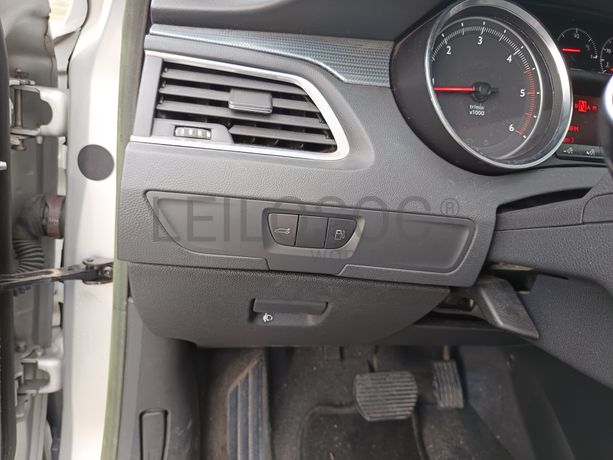 Peugeot 508 SW · Ano 2012