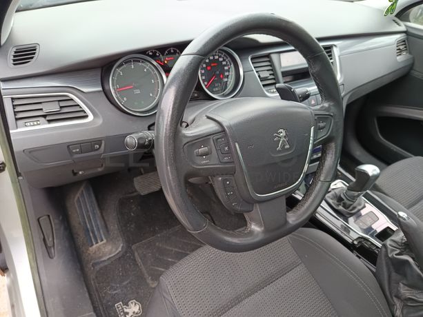 Peugeot 508 SW · Ano 2012