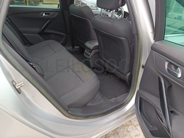 Peugeot 508 SW · Ano 2012