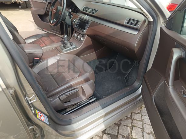 Volkswagen Passat · Ano 2013