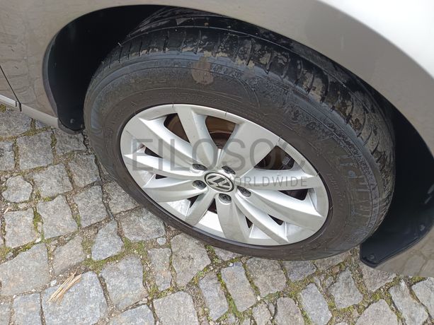 Volkswagen Passat · Ano 2013