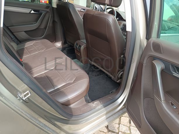 Volkswagen Passat · Ano 2013