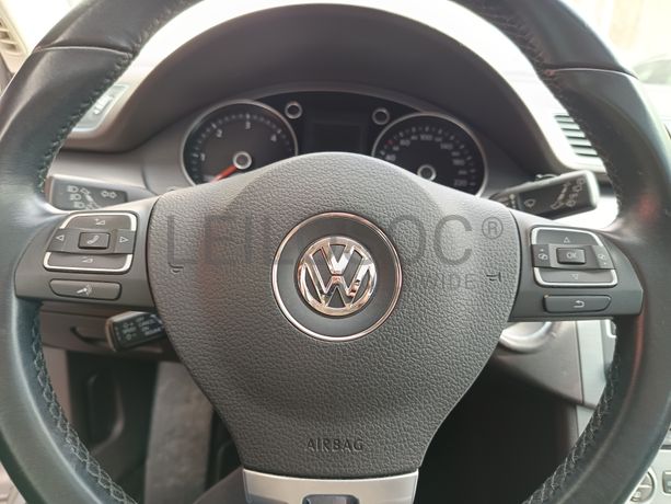 Volkswagen Passat · Ano 2013
