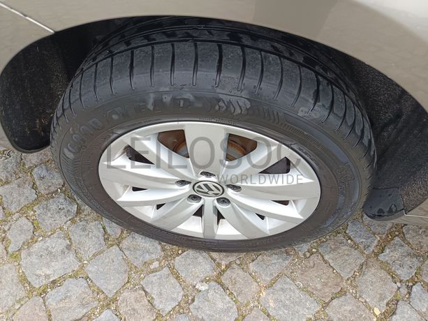 Volkswagen Passat · Ano 2013