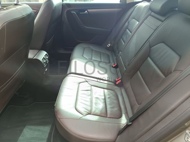 Volkswagen Passat · Ano 2013