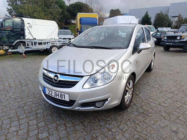 Opel Corsa · Ano 2010
