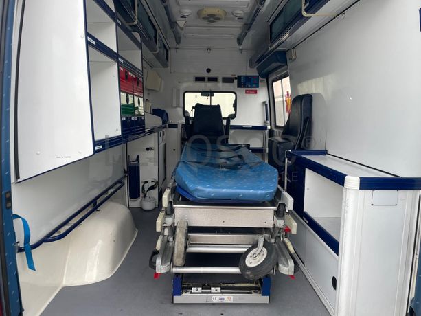 Mercedes-Benz Sprinter 3-t Van · Ano 2005