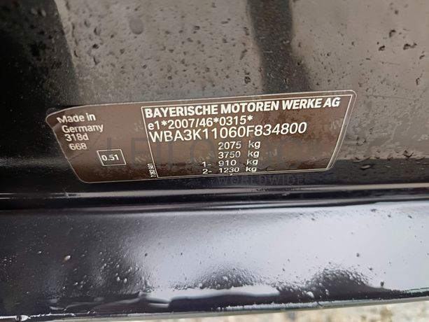 BMW 318d · Ano 2014