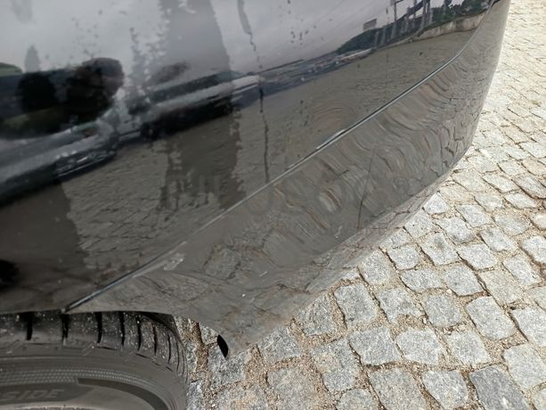 BMW 318d · Ano 2014