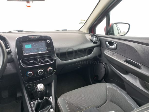 Renault Clio · Ano 2018