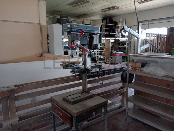 Máquina de Furar · Serra de Fita