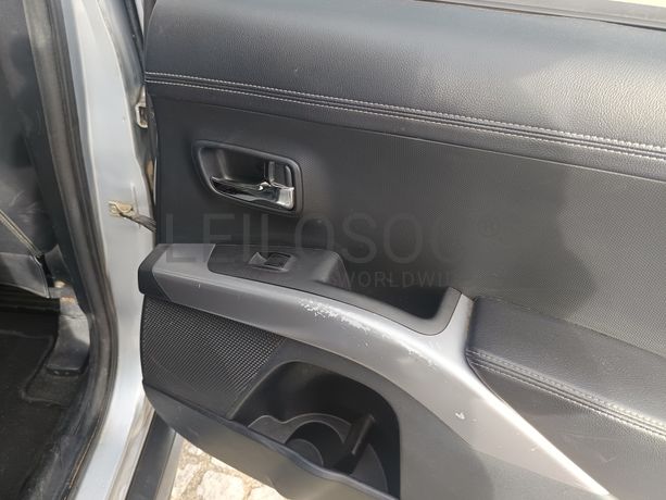 Mitsubishi Outlander · Ano 2011 · 7 Lugares