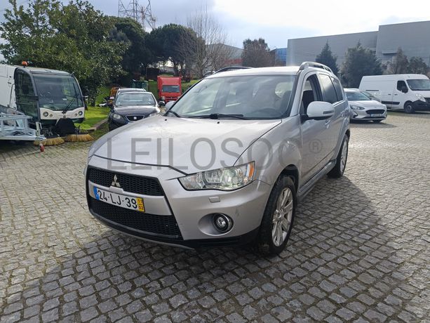 Mitsubishi Outlander · Ano 2011 · 7 Lugares