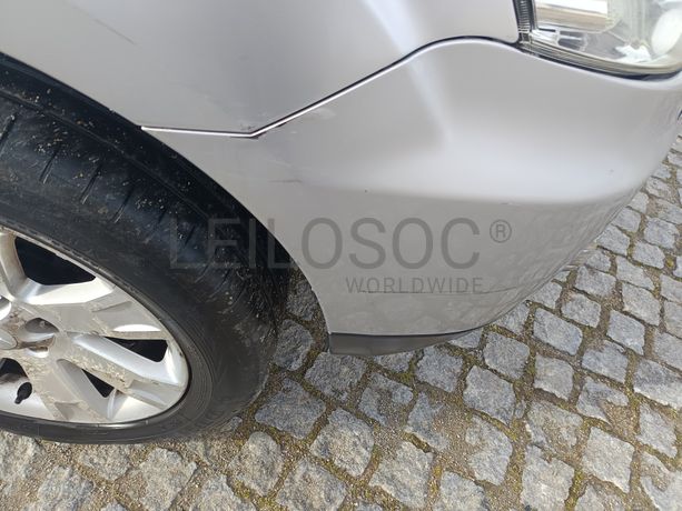 Mitsubishi Outlander · Ano 2011 · 7 Lugares