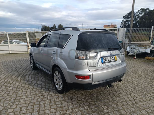 Mitsubishi Outlander · Ano 2011 · 7 Lugares