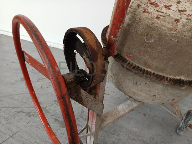 Equipamentos e Stock · Construção Civil