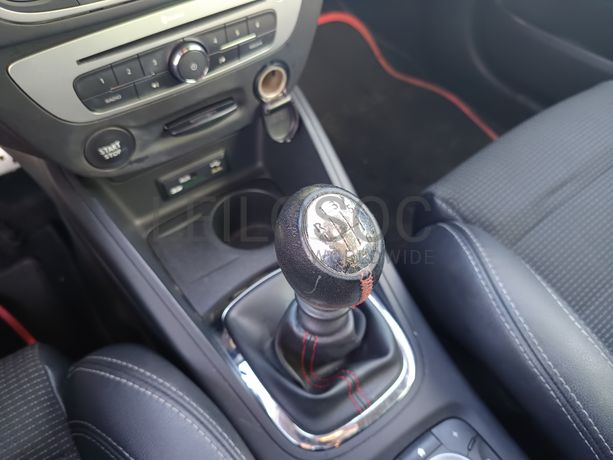 Renault Mégane · Ano 2014