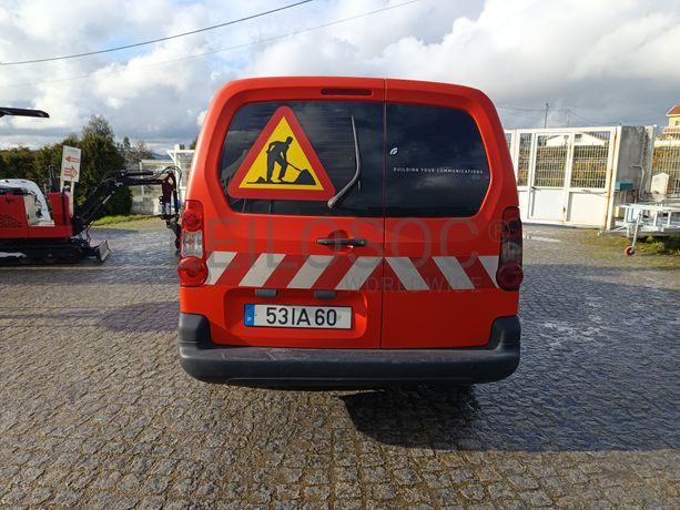 Peugeot Partner 1.6 HDI · Ano 2009