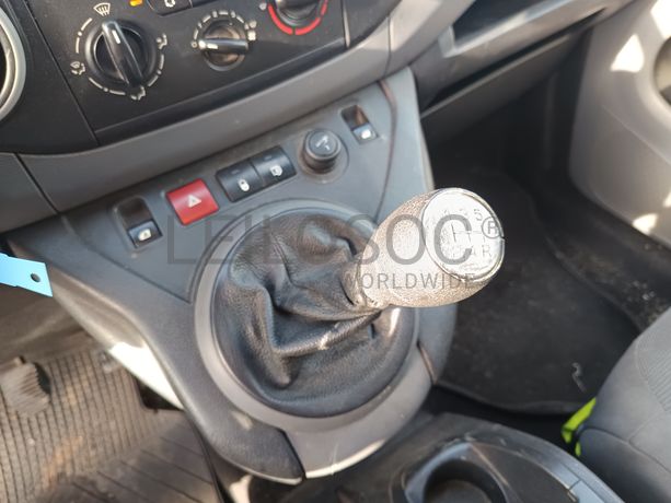 Peugeot Partner 1.6 HDI · Ano 2009