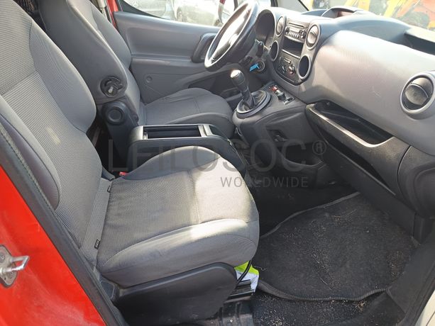 Peugeot Partner 1.6 HDI · Ano 2009