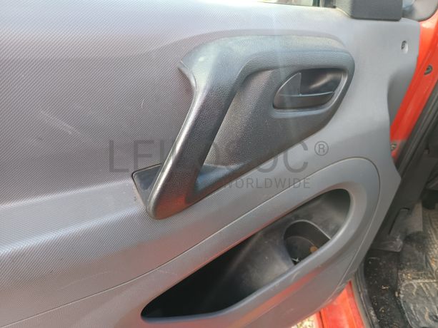 Peugeot Partner 1.6 HDI · Ano 2009