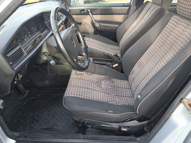 Mercedes-Benz 190 · Ano 1992