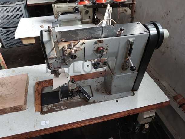 Máquina de Coluna Alta