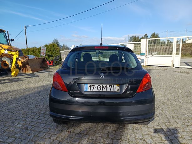 Peugeot 207 · Ano 2008