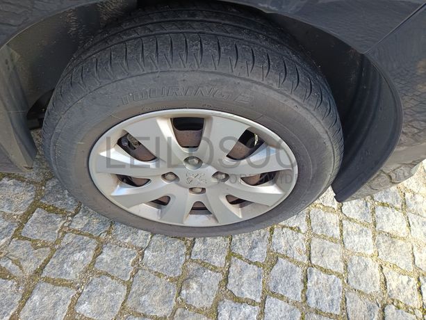 Peugeot 207 · Ano 2008