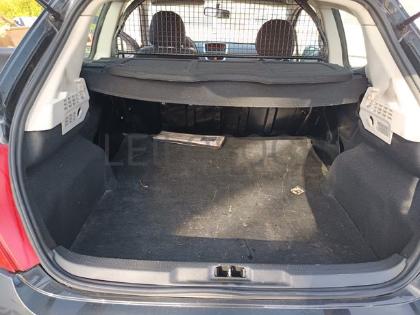 Peugeot 207 · Ano 2008