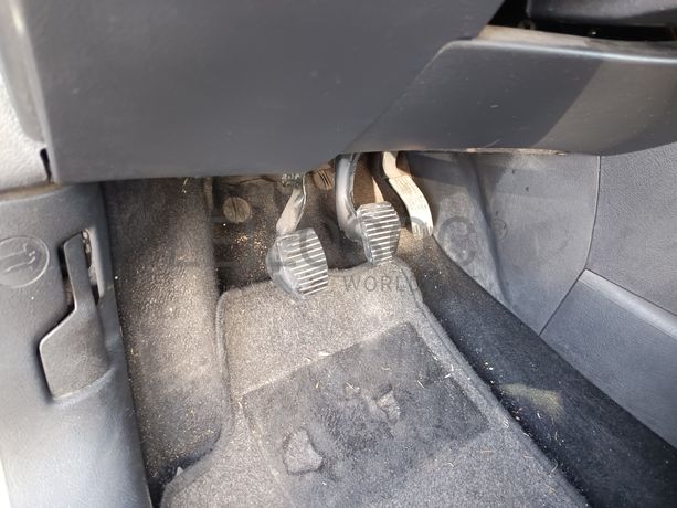 Peugeot 207 · Ano 2008