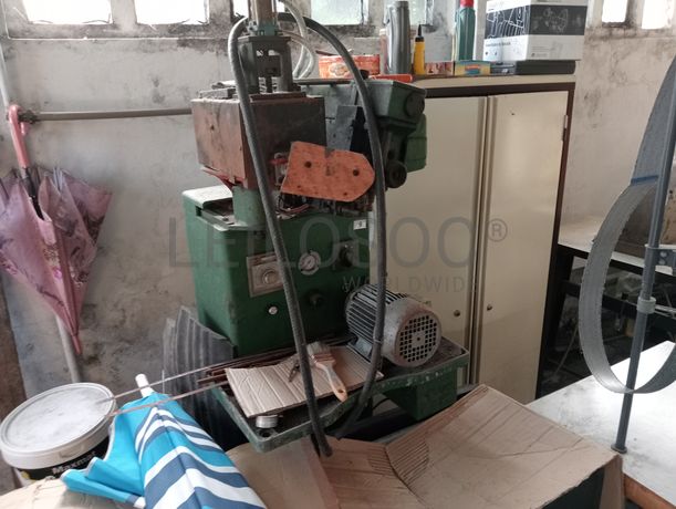 Máquinas e Equipamentos para a Indústria do Calçado