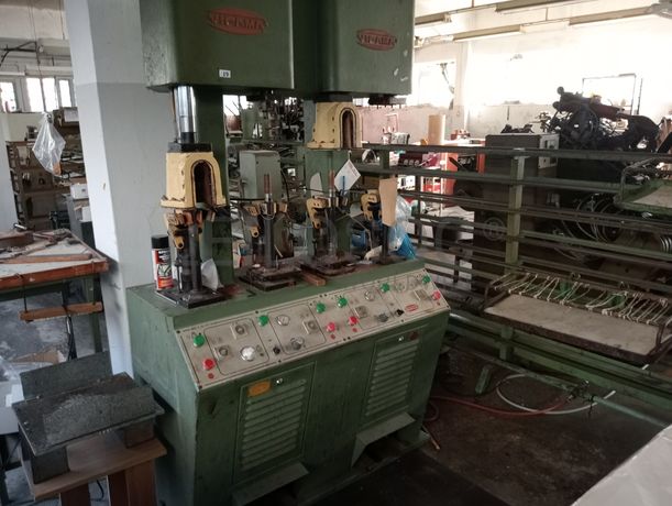 Máquinas e Equipamentos para a Indústria do Calçado