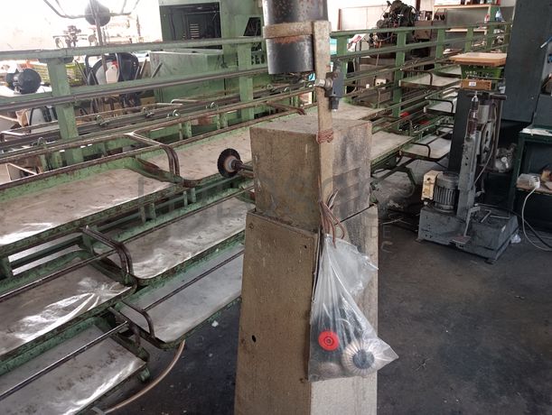 Máquinas e Equipamentos para a Indústria do Calçado