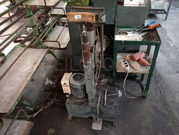 Máquinas e Equipamentos para a Indústria do Calçado