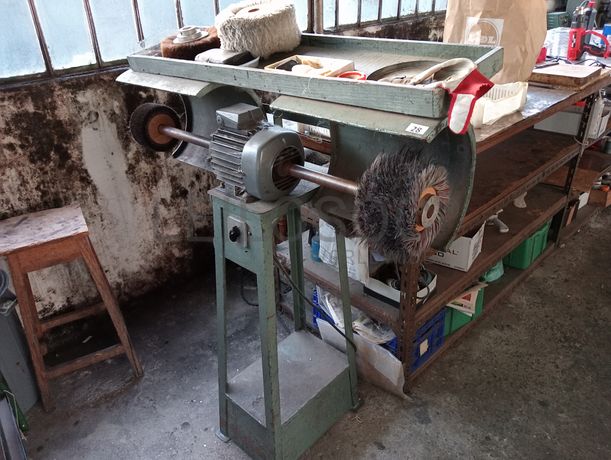 Máquinas e Equipamentos para a Indústria do Calçado