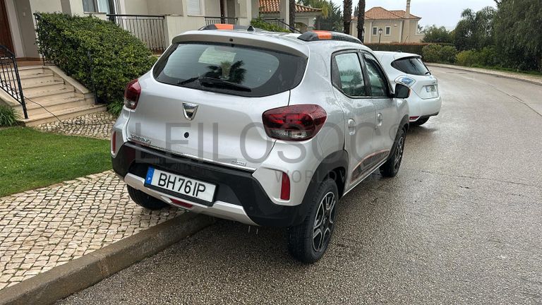 Dacia Spring · Ano 2021