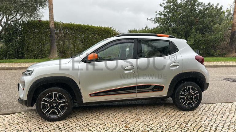 Dacia Spring · Ano 2021