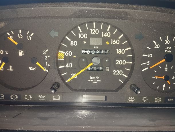 Mercedes Benz E300 4-Matic · Ano 1989