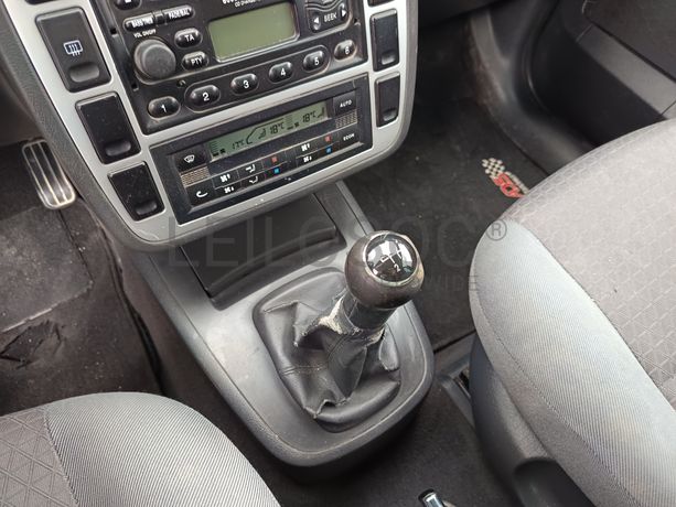 Ford Galaxy 1.9 TDI · Ano 2005