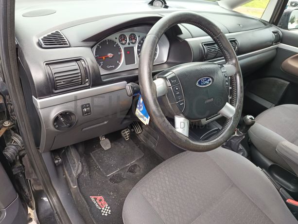 Ford Galaxy 1.9 TDI · Ano 2005