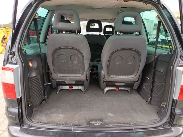 Ford Galaxy 1.9 TDI · Ano 2005