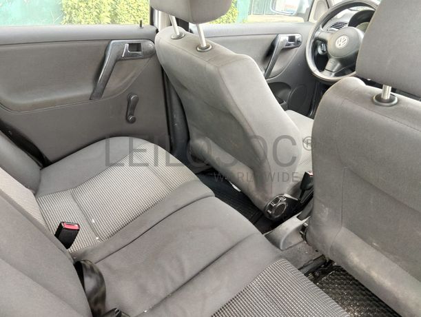 Volkswagen Polo · Ano 2000