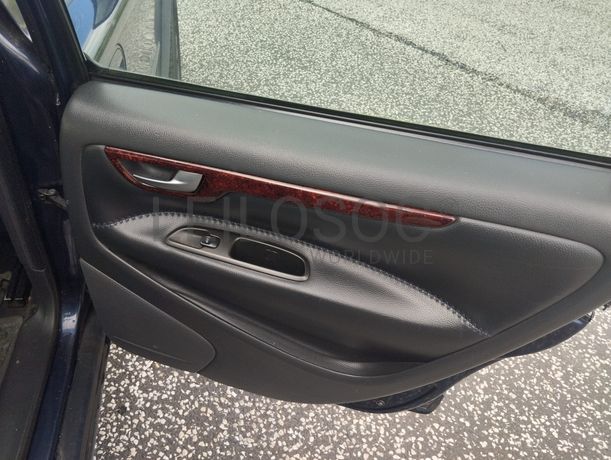 Volvo XC70 Cross Country · Ano 2004