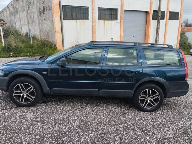 Volvo XC70 Cross Country · Ano 2004