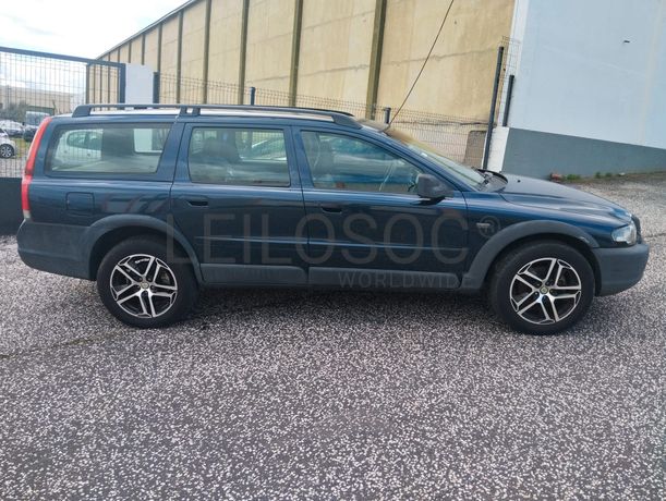 Volvo XC70 Cross Country · Ano 2004