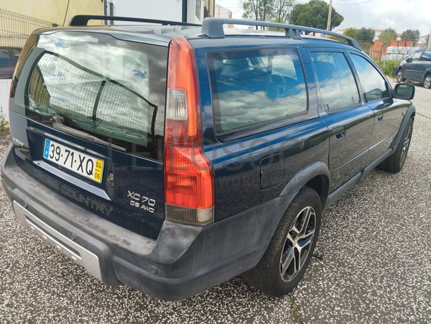 Volvo XC70 Cross Country · Ano 2004