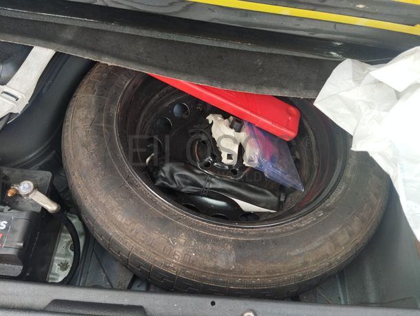 Volvo XC70 Cross Country · Ano 2004