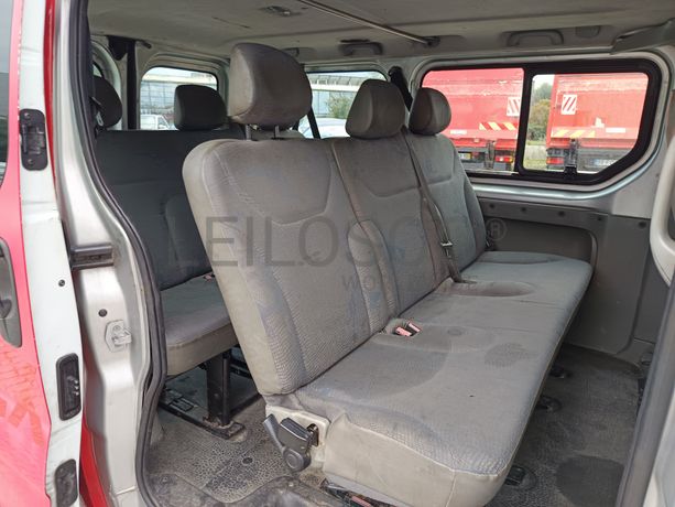 Renault Trafic · Ano 2006